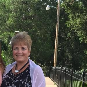 Meet your Posher, Sandy